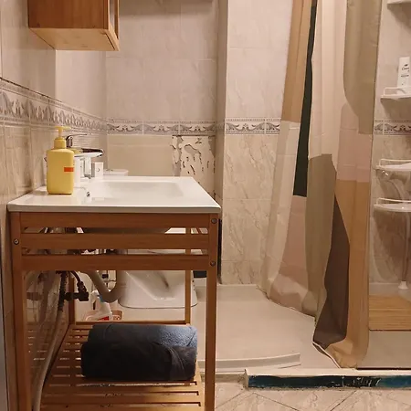 Appartement Near Air Albania Stadium *